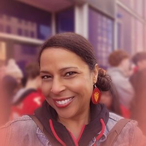 Womens clothes, large, sizes 8-10